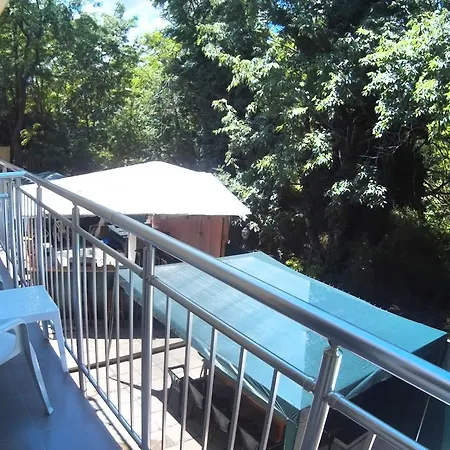 Aia Kavatsi Hotel 2*