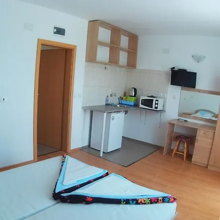 Aia Kavatsi Hotel