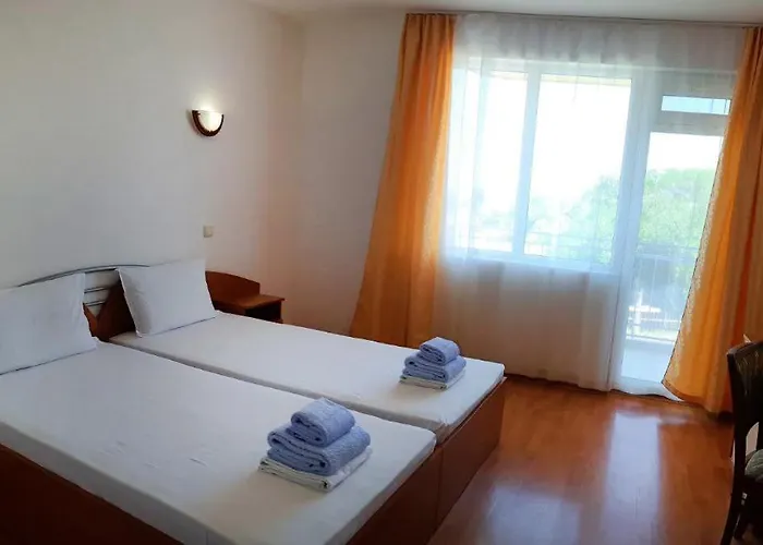 Aia Kavatsi ソゾポル