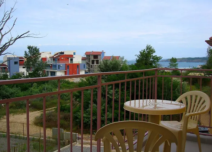 Aia Kavatsi 2* ソゾポル